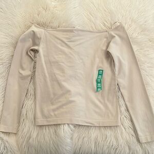 NWOT Zara off shoulder top